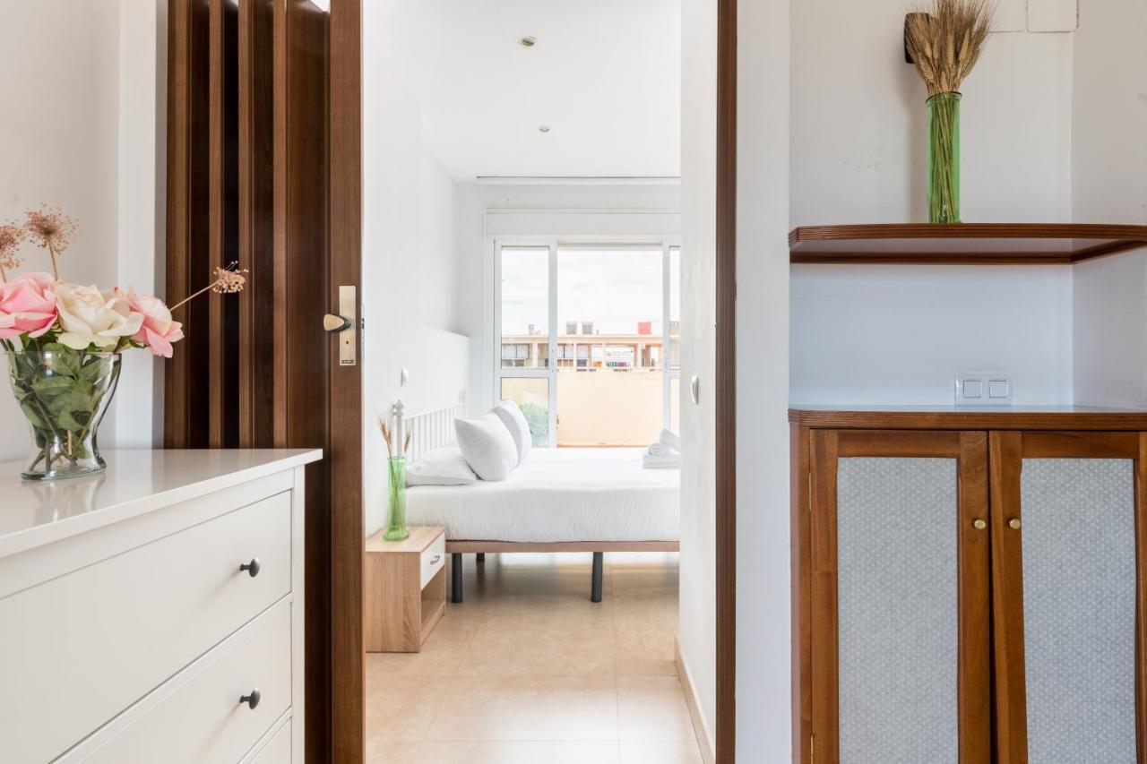 Holi-Rent Apartamento Resitur Sevilla Kültér fotó